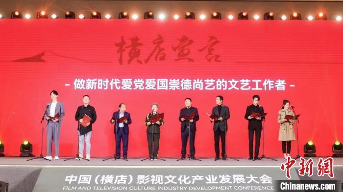 现代全新概念SUV车展亮相,可原地掉头和横向移动,期待量产